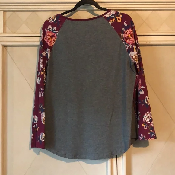 Matilda Jane Long Sleeve Shirt with Flower Pattern on Sleeves Size L - Picture 2 of 5